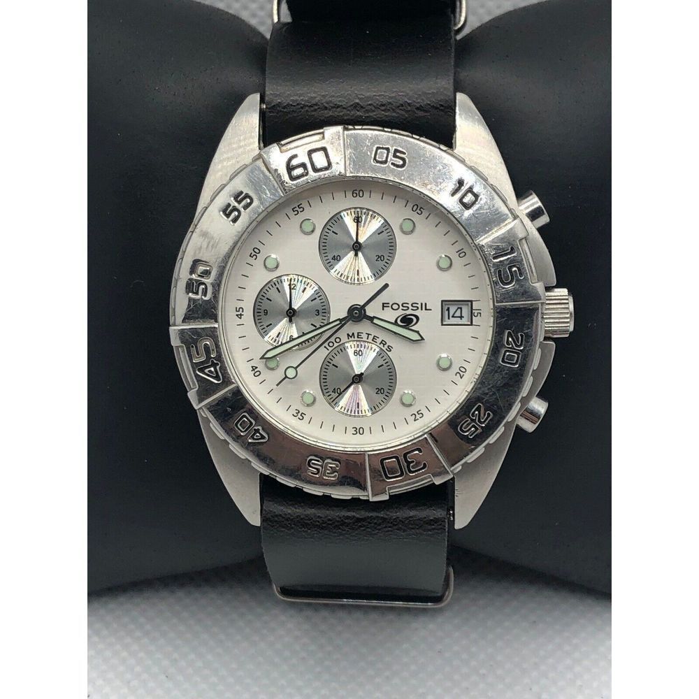 Fossil CH2309 Unisex Analog White Dial Quartz Wrist Watch With Custom Band LP242